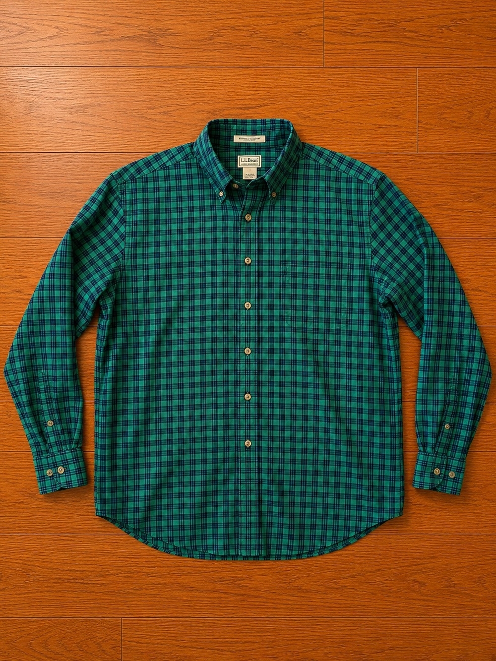 L.L. Bean Mens Large Wrinkle Resistant Plaid Button Down Shirt Green Blue Cotton